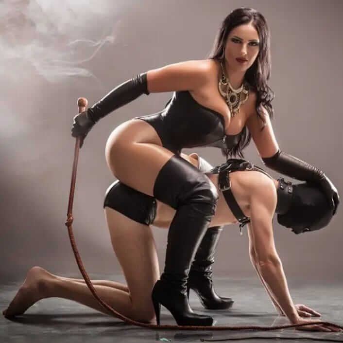 מלכת סאדו BDSM חדשה – בראשון לציון – חדשה